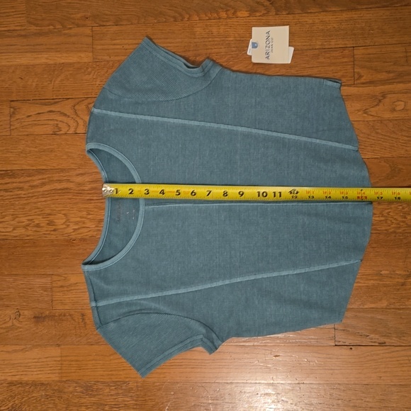 ARIZONA JEAN CO WOMEN'S JUNIORS SIZE GREEN RIBBED CROP TOP SIZE LARGE - Picture 7 of 10